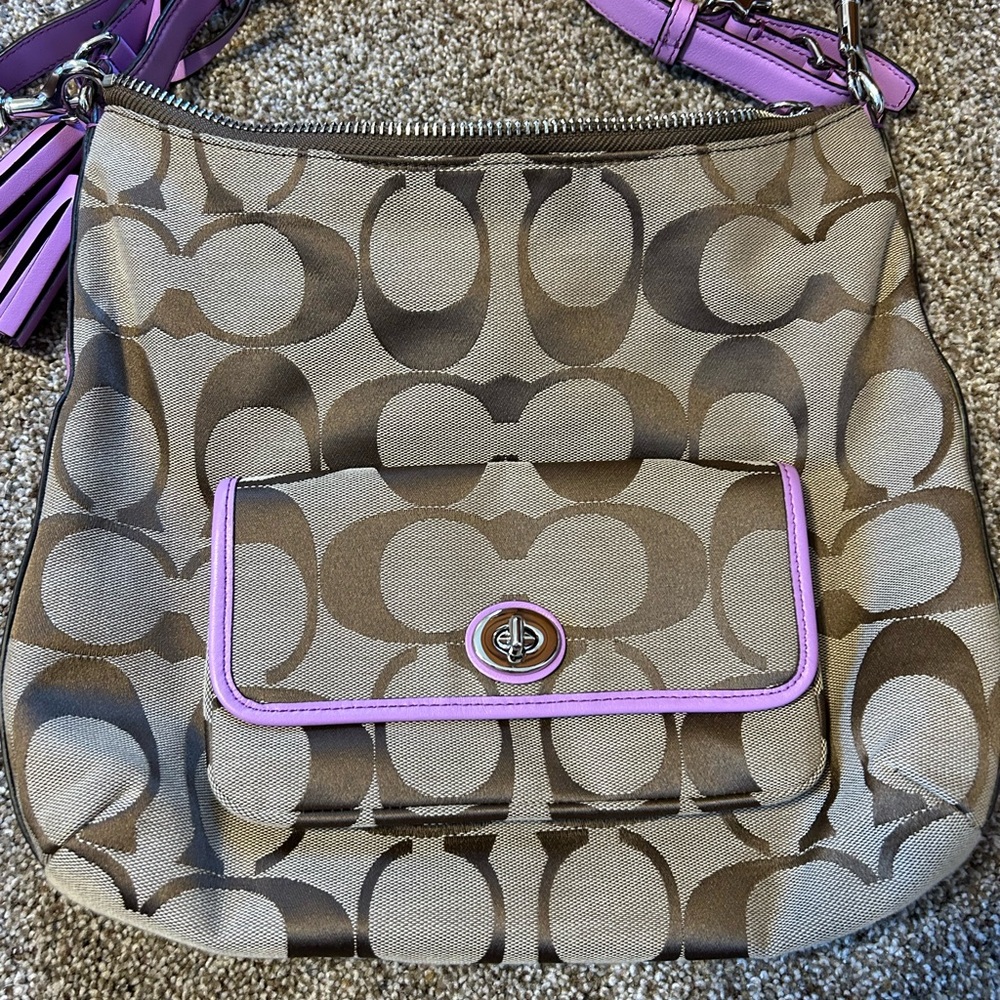 Coach Lavender Bag ( rare hard to find) - Picture 9 of 16